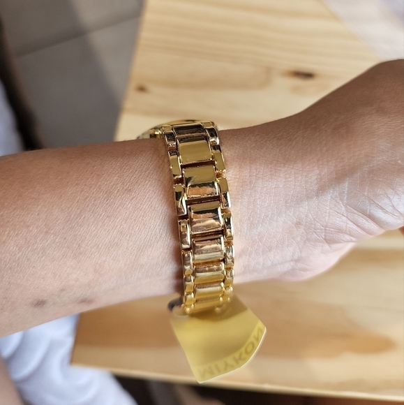 ladies Timepiece - Picture 6 of 6